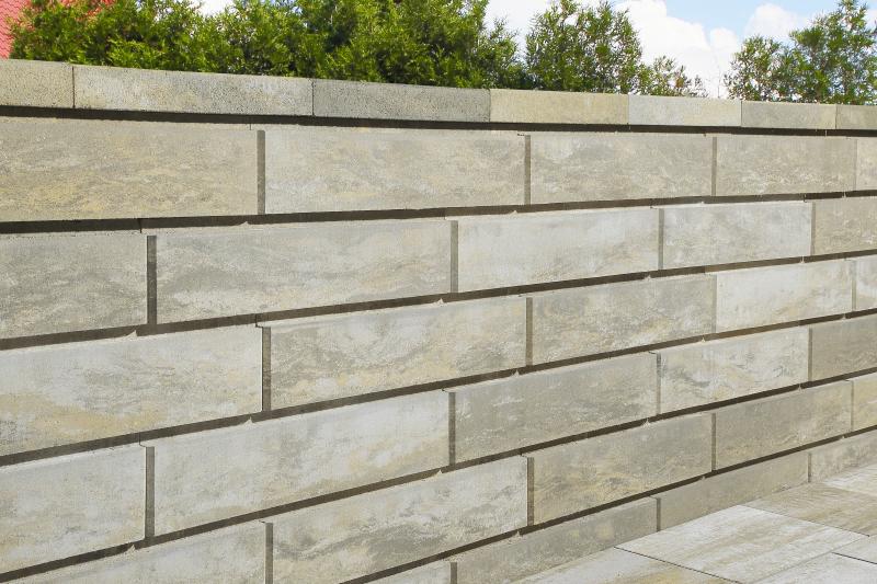 Best - betonové ploty a zdi